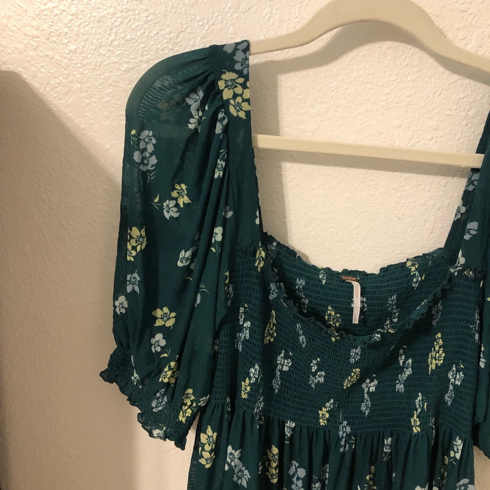 FREE PEOPLE Delta Dawn Emerald Green Floral Mesh Square Neck Smock Top Large - Picture 9 of 11